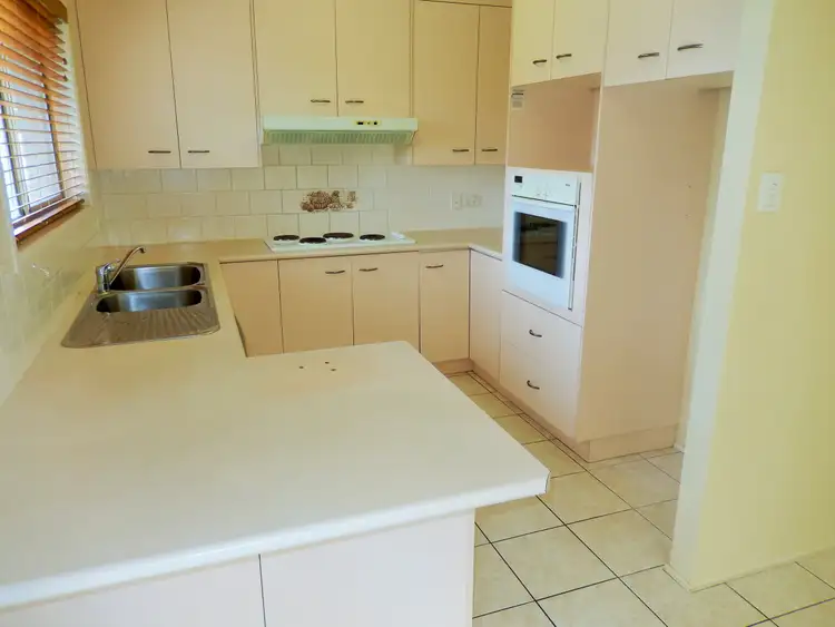 Sixth view of Homely house listing, 17 Bryant Court, Silkstone QLD 4304