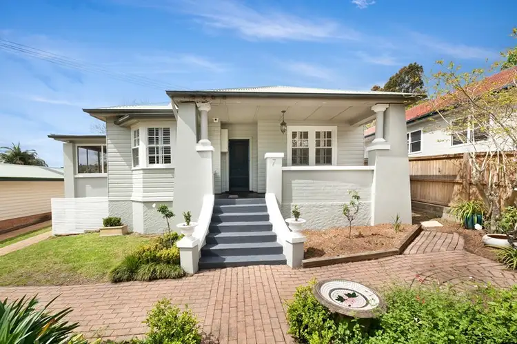 7 Dempster Street, West Wollongong NSW 2500