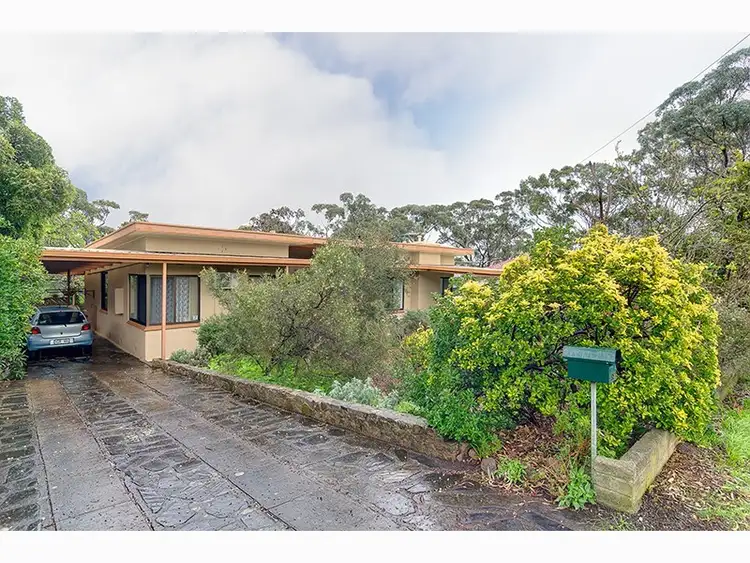 19 Yalanda Street, Eden Hills SA 5050