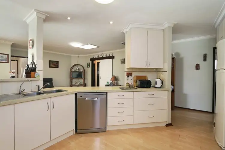 Seventh view of Homely house listing, 37 Nolan Way, Bateman WA 6150