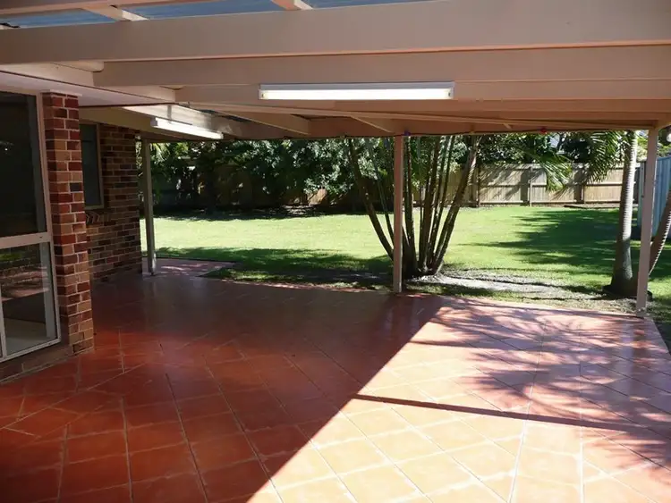 Fifth view of Homely house listing, 10 Grass Tree Circuit, Cabarita Beach NSW 2488