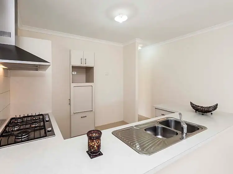 Fifth view of Homely house listing, 4 Nannup Bend, Baldivis WA 6171