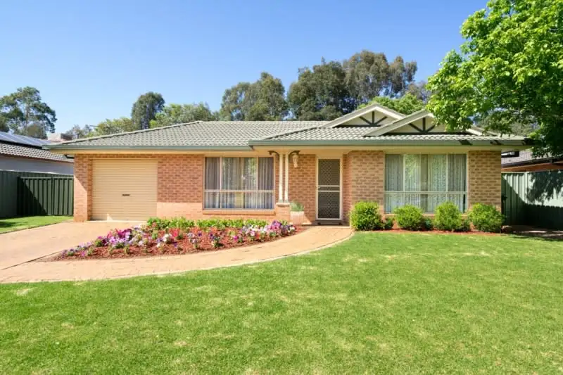 Main view of Homely house listing, 17 Murrumbidgee Place, Dubbo NSW 2830