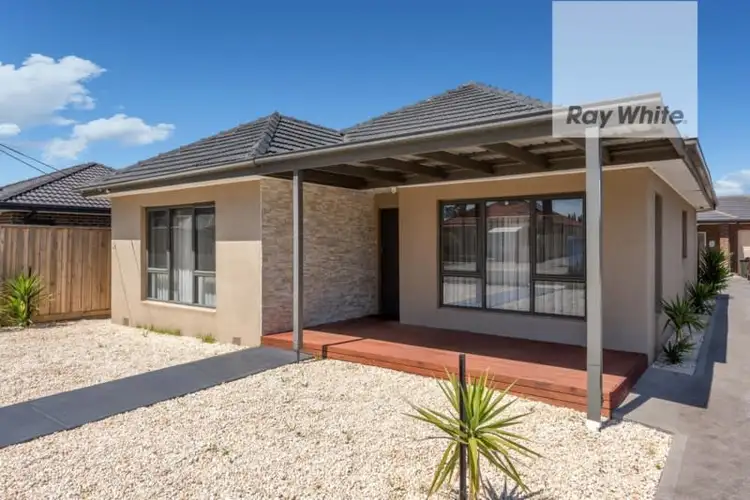 Main view of Homely unit listing, 1/31 Travers Street, Thomastown VIC 3074