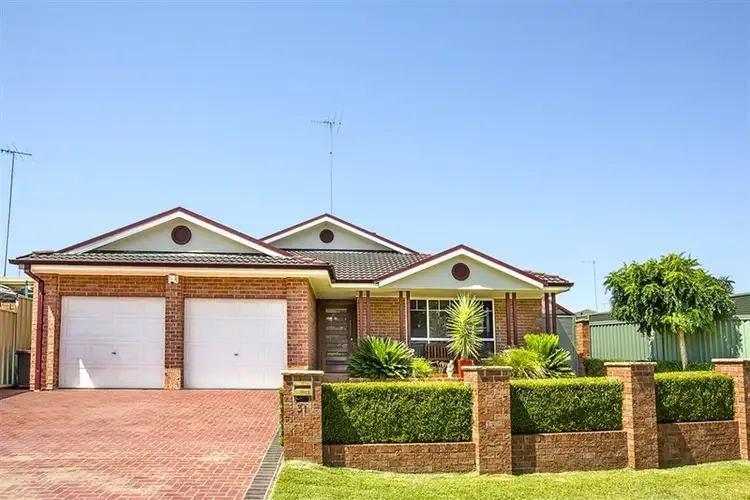 31 Butcherbird Place, Glenmore Park NSW 2745