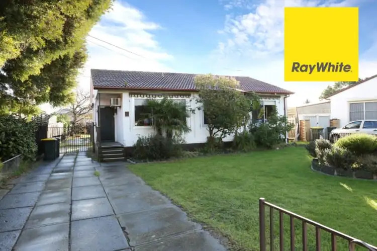 8 Briggs Street, Laverton VIC 3028