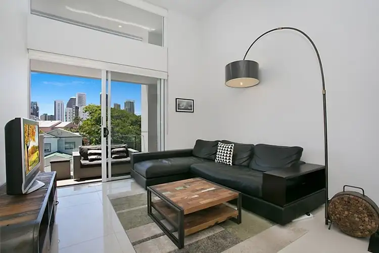Fourth view of Homely unit listing, 302/46-48 Peerless Avenue, Mermaid Beach QLD 4218