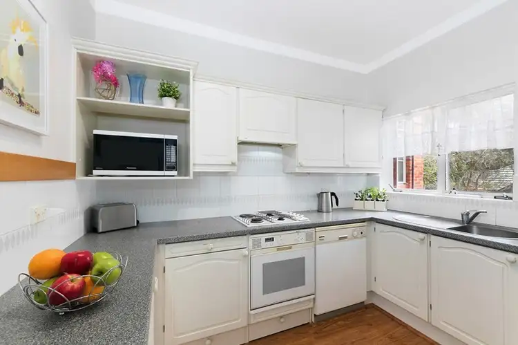 Third view of Homely unit listing, 2/47 Grandview Street, Pymble NSW 2073