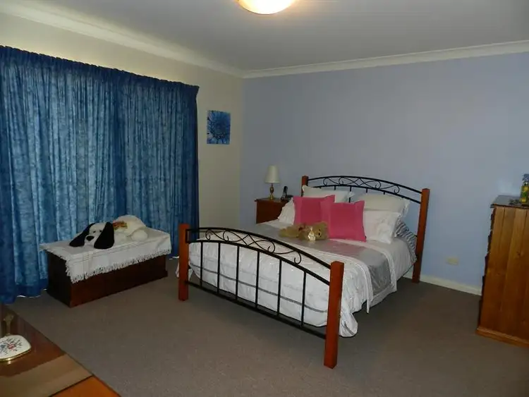 Seventh view of Homely house listing, 13 Milich Court, Loxton SA 5333