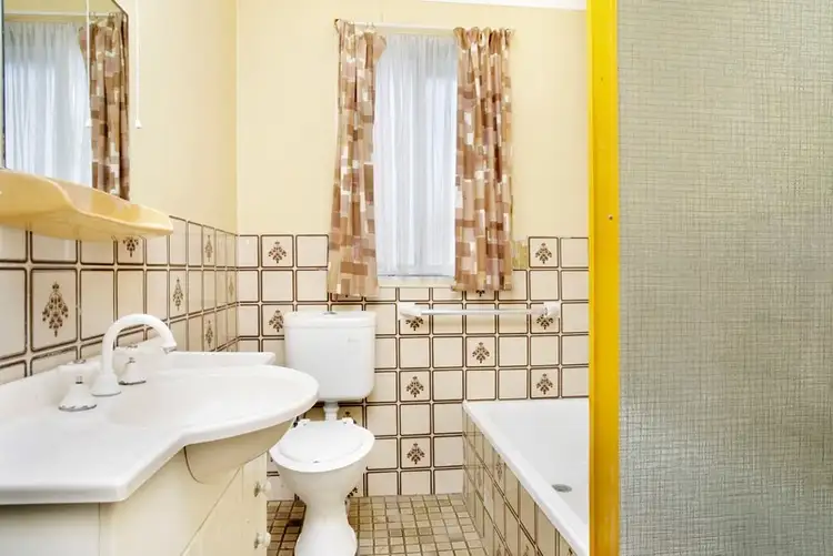 Fifth view of Homely house listing, 9 Santa Place, Bossley Park NSW 2176