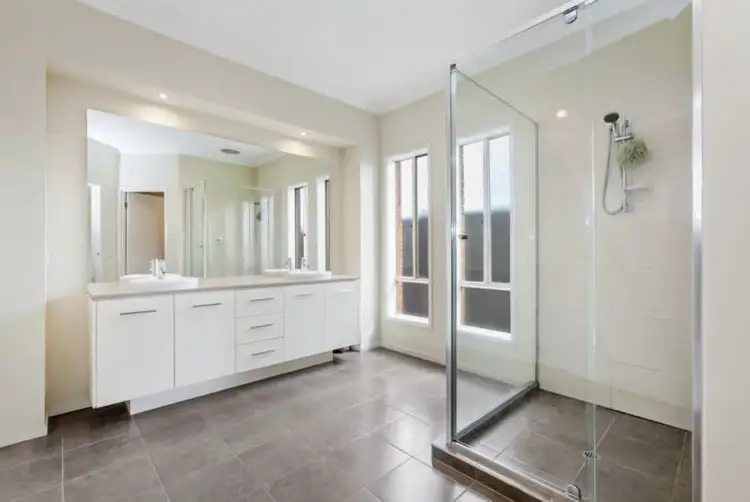 Seventh view of Homely house listing, 5 Mount Eccles Way, South Morang VIC 3752