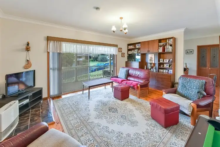 Second view of Homely house listing, 73 Pinaroo Cresent, Bradbury NSW 2560