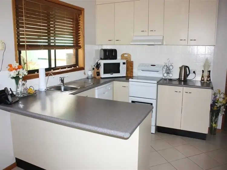 Second view of Homely house listing, 20 Shiraz Crescent, Corowa NSW 2646