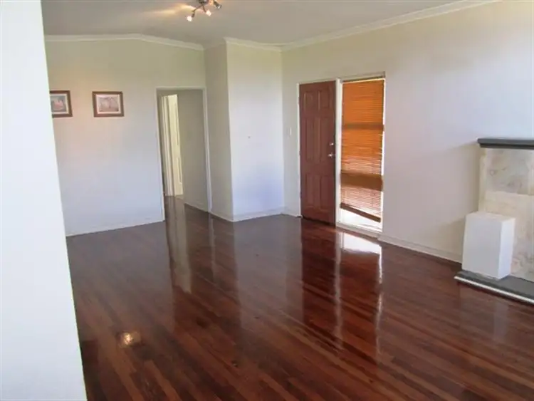 Second view of Homely house listing, 3 Steward Way, Orelia WA 6167