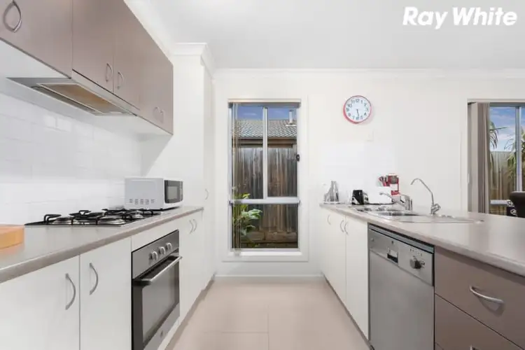 Third view of Homely unit listing, 3/6-16 Diston Court, Pakenham VIC 3810