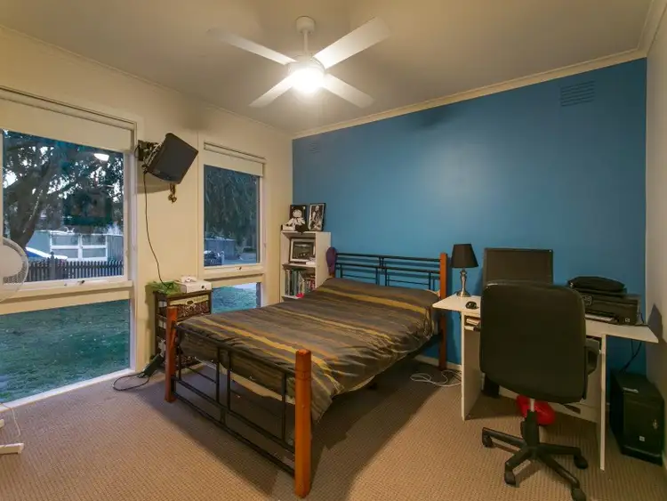 Seventh view of Homely house listing, 2 Landsdowne Court, Frankston VIC 3199