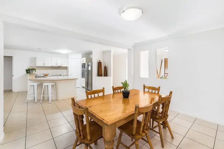 Fifth view of Homely house listing, 17 Armstrong Court, Mons QLD 4556