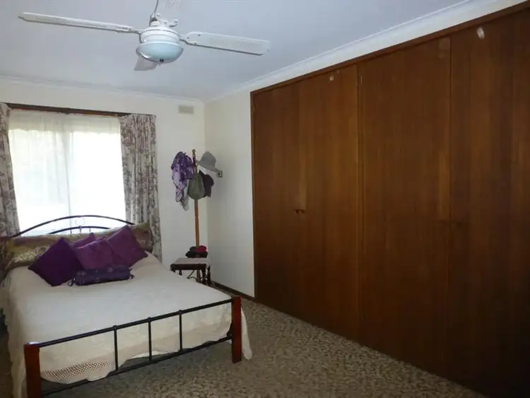 Sixth view of Homely house listing, 11 McBride Place, Echuca VIC 3564