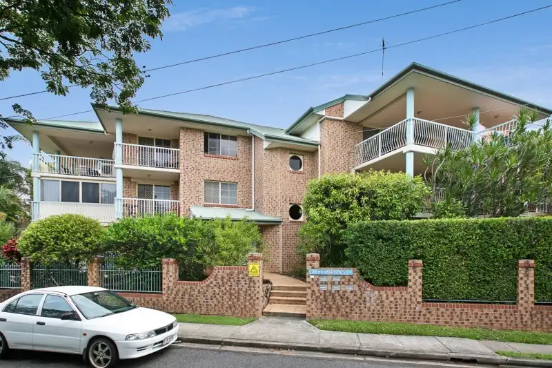Main view of Homely apartment listing, 2/21 Hanworth Street, East Brisbane QLD 4169