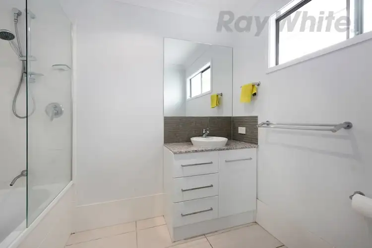 Sixth view of Homely townhouse listing, 2/40 Lakefield Place, Runcorn QLD 4113