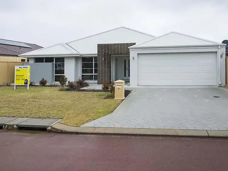 Main view of Homely house listing, 8 Amalfi Way, Canning Vale WA 6155