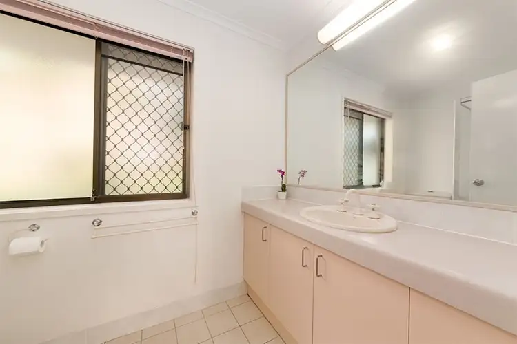 Seventh view of Homely townhouse listing, 2/123 Whitmore Street, Taringa QLD 4068