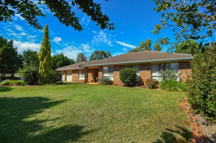 37 Palmer Drive, Highfields QLD 4352
