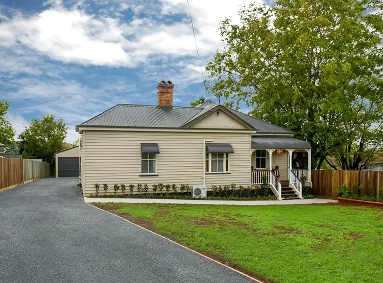 285 South Street, Harristown QLD 4350