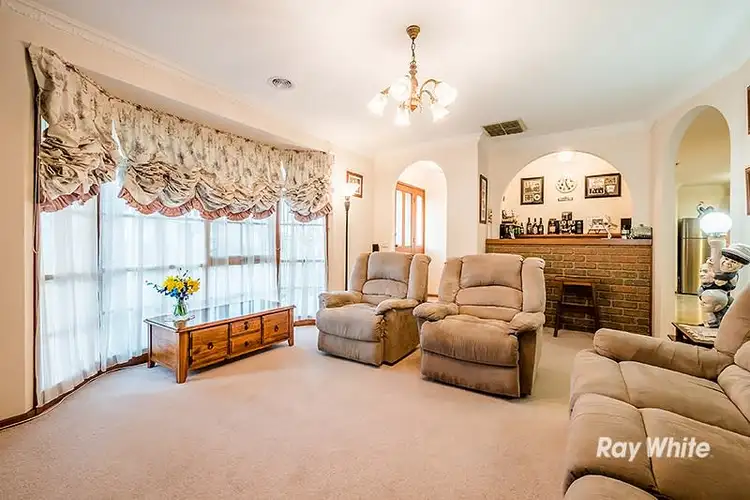 Fifth view of Homely house listing, 6 Yaltara Close, Cranbourne West VIC 3977