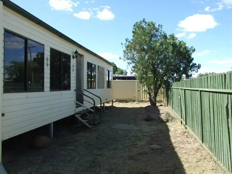 115 Galah Street, Longreach QLD 4730