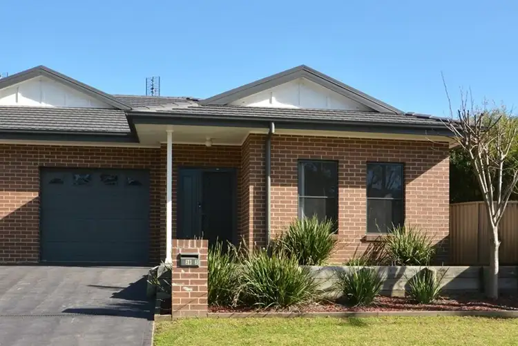 3/3B Quarrybylong Street, Cessnock NSW 2325