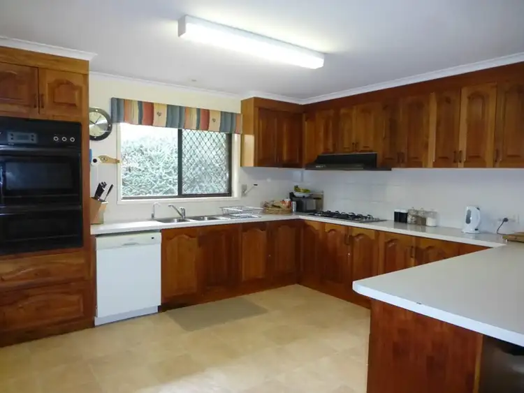 Second view of Homely house listing, 9 Ada Court, Echuca VIC 3564