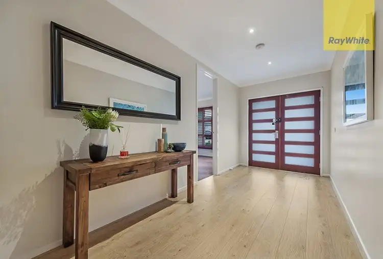 Second view of Homely house listing, 32 Viewside Crescent, Craigieburn VIC 3064