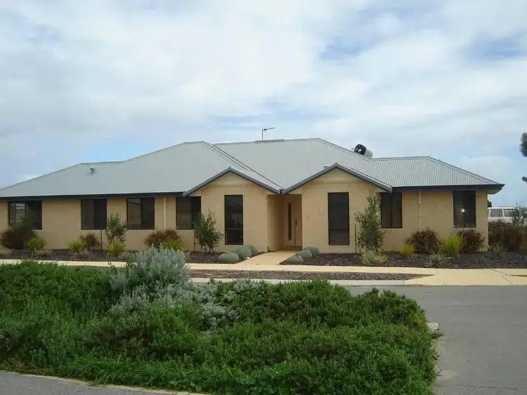 9 Dryandra Boulevard, Jurien Bay WA 6516