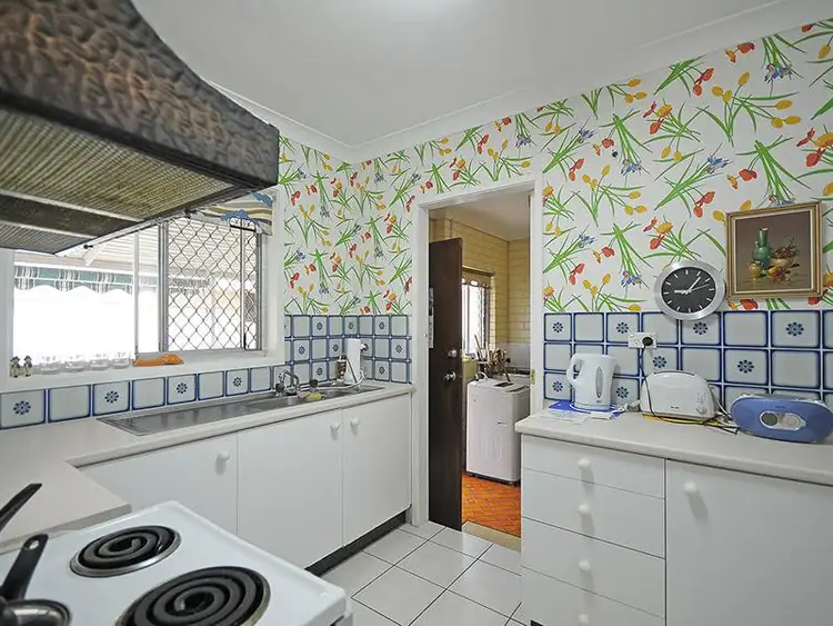 Seventh view of Homely other listing, 1/6 Christina Court, Mermaid Waters QLD 4218