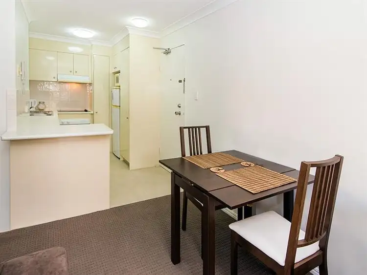 Sixth view of Homely unit listing, 2/103-105 Frank Street, Labrador QLD 4215