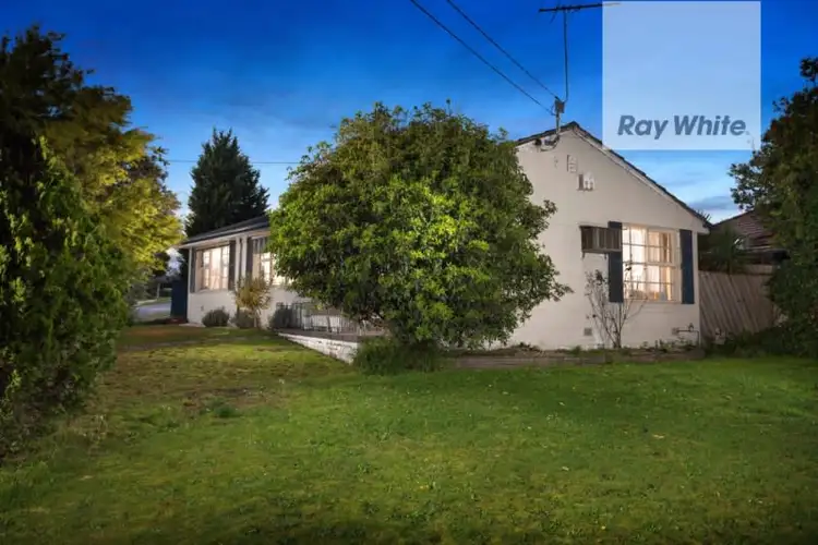 219 Greenwood Drive, Bundoora VIC 3083