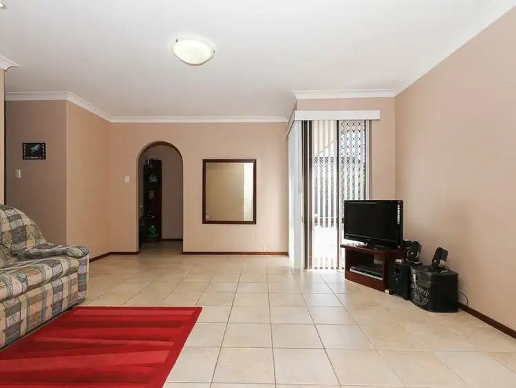 Fifth view of Homely villa listing, 3/10 Jubilee Place, Eden Hill WA 6054