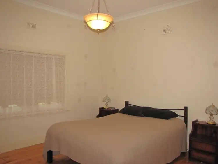 Sixth view of Homely house listing, 4 Laffer Street, Barmera SA 5345