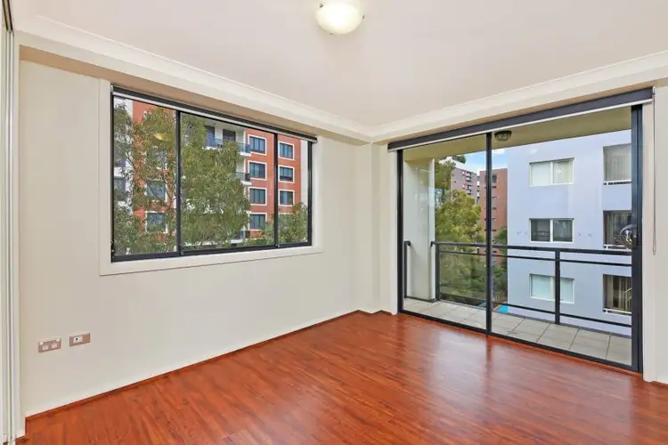 Fourth view of Homely unit listing, 401/3-11 Orara Street, Waitara NSW 2077