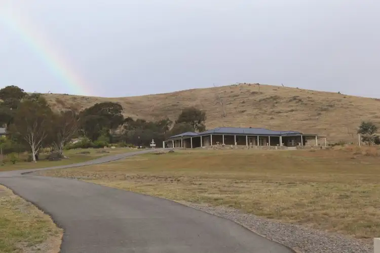 5 Broughton Cct., Murrumbateman NSW 2582
