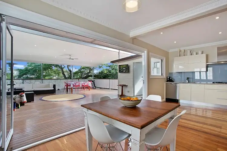 25 Haldane Street, Graceville QLD 4075