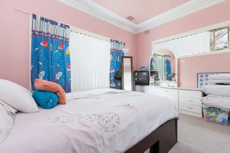 Sixth view of Homely house listing, 8 Kiara Place, Primbee NSW 2502