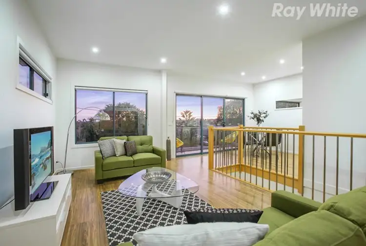 Fifth view of Homely townhouse listing, 1/6 Miranda Road, Reservoir VIC 3073