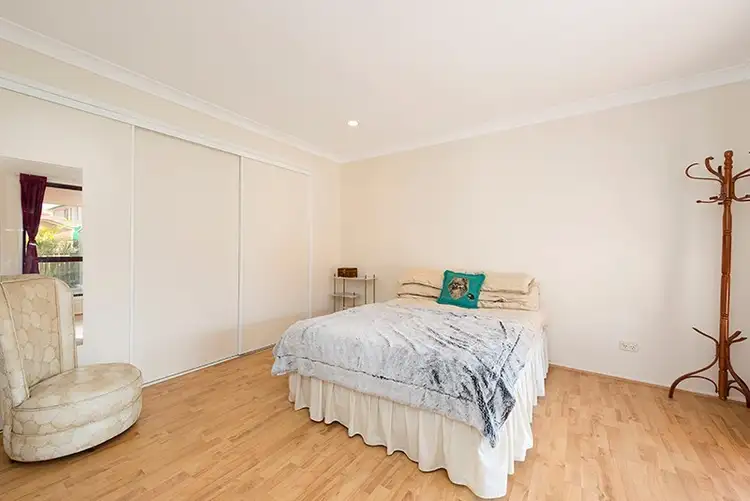 Sixth view of Homely unit listing, 8/30 Lindeman Place, Eight Mile Plains QLD 4113