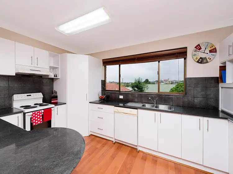 Third view of Homely apartment listing, 8/32 Kuran Street, Chermside QLD 4032