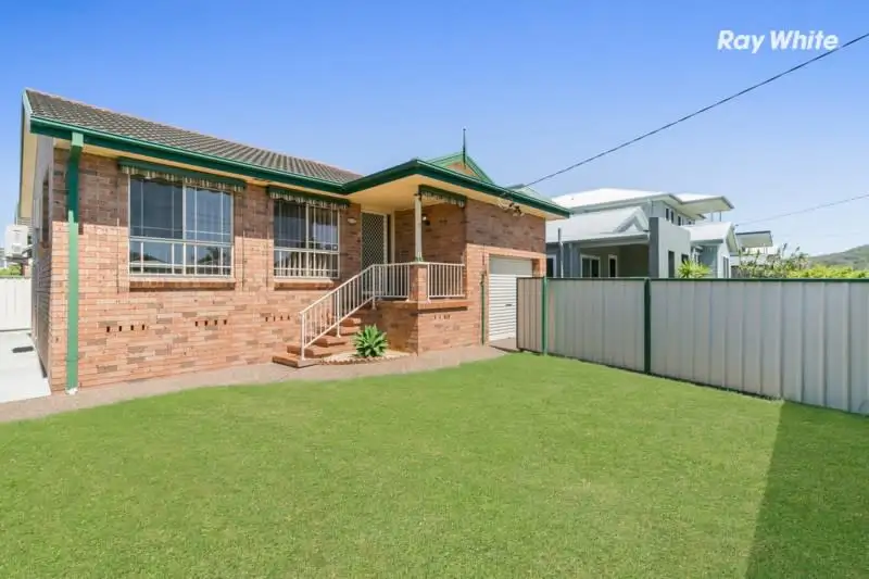 Main view of Homely house listing, 23 Davis Avenue, Davistown NSW 2251