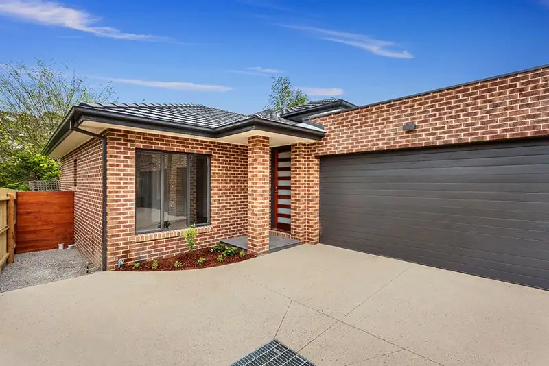 Main view of Homely unit listing, 2/24 Maggs Street, Doncaster East VIC 3109