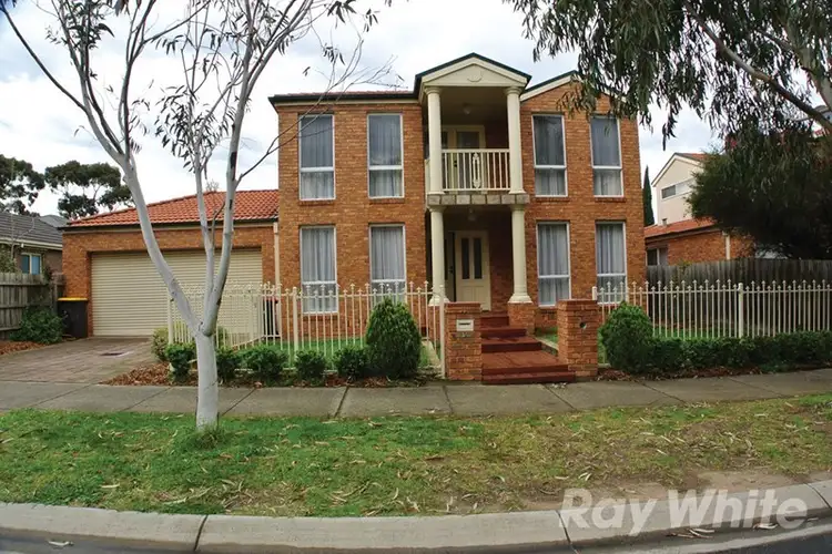 Main view of Homely house listing, 3 Dorrington Drive, Mount Waverley VIC 3149