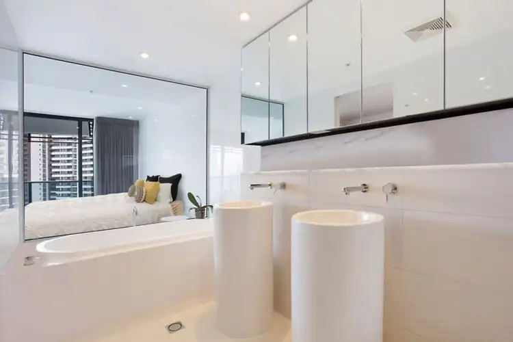 Seventh view of Homely apartment listing, 2/1407 'The Oracle' 21 Elizabeth Avenue, Broadbeach QLD 4218